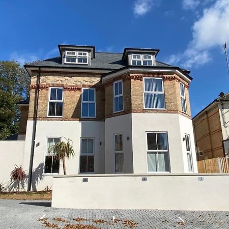 Bright, Vibrant New 1 Bedroom Town Centre Parking Bournemouth Bagian luar foto