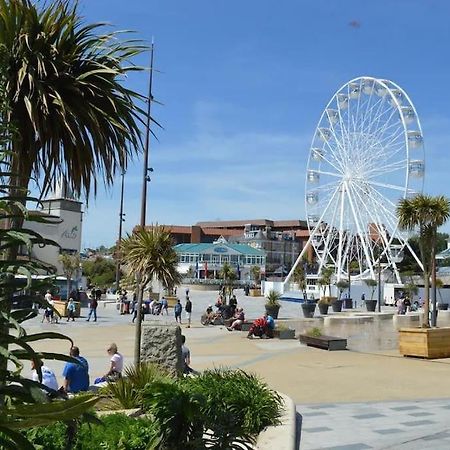 Bright, Vibrant New 1 Bedroom Town Centre Parking Bournemouth Bagian luar foto